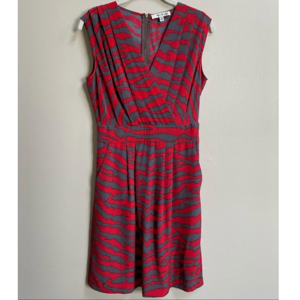Beth Bowley Red & Grey Abstract Zebra Print Sleeveless Silk Dress Size 4
